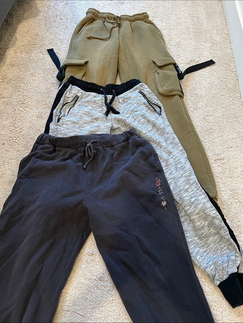 Vans Black and Heather Gray Jogger Set - XS Tag Visible